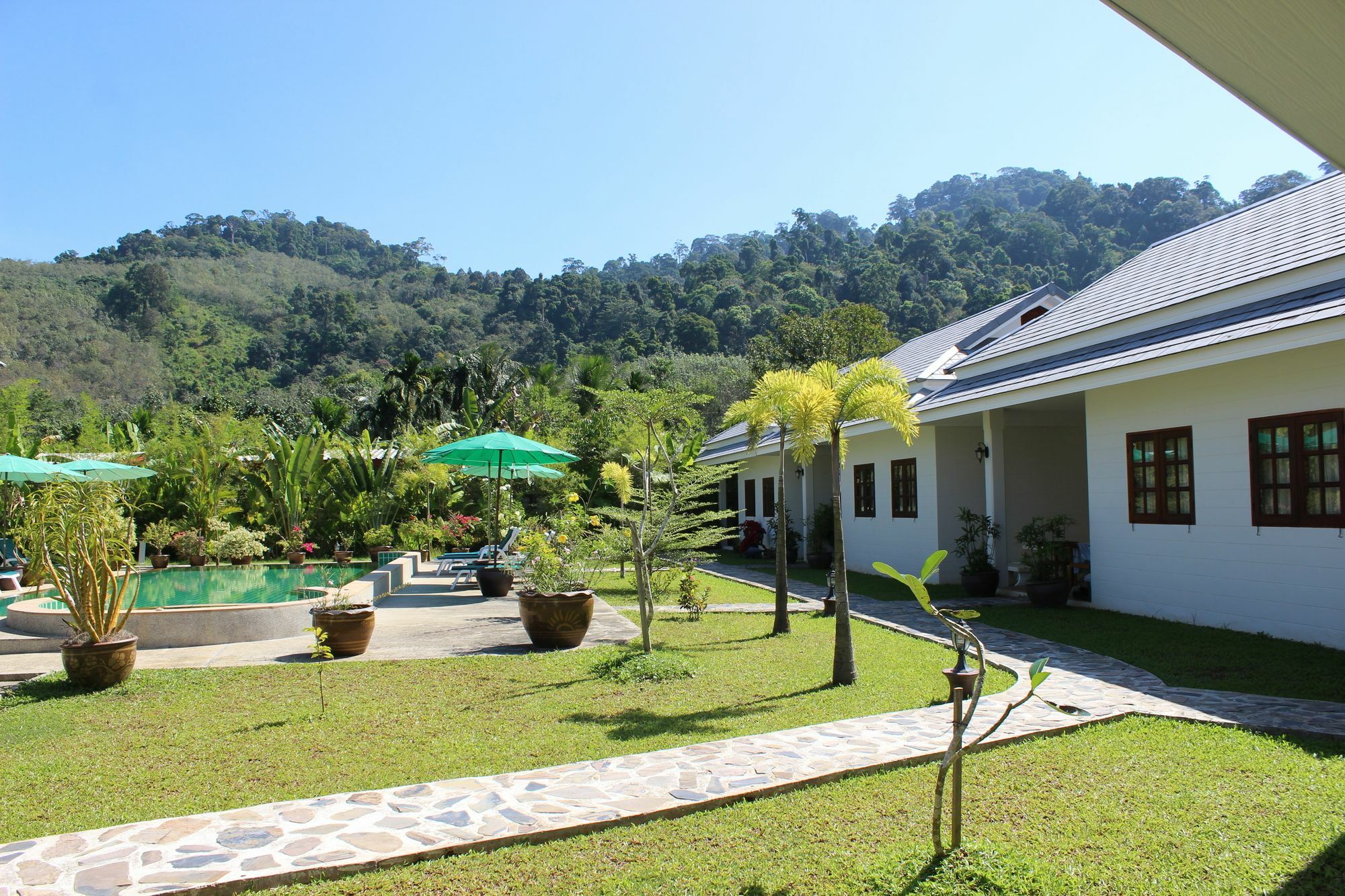 Villa Colina Khao Lak Rooms And Bungalows - Adults Only ภายนอก รูปภาพ